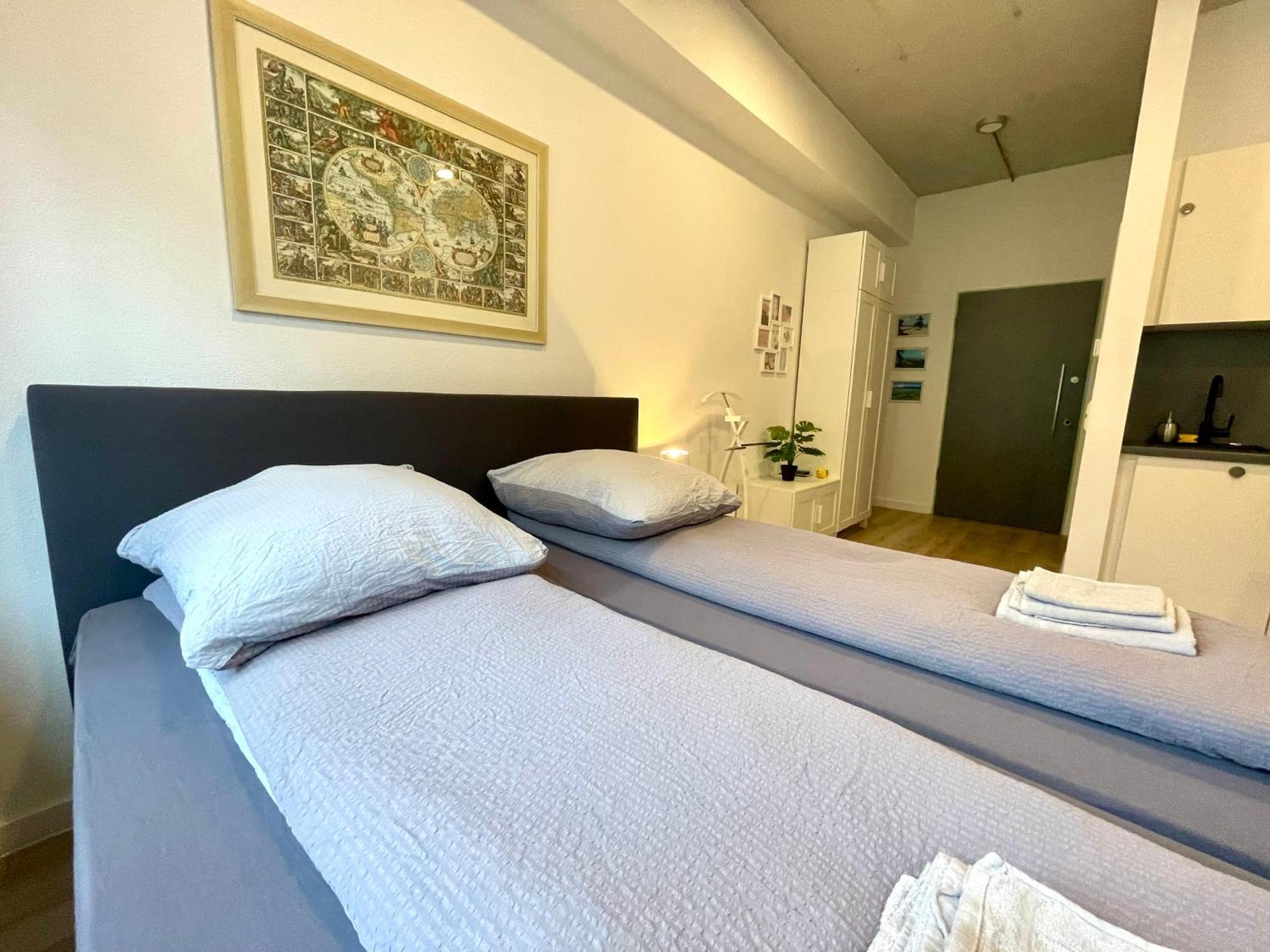 Neu Wunderschoenenes Weisses Apartament Am Schloessle Zentrum Goldstadt Pforzheim Exteriér fotografie