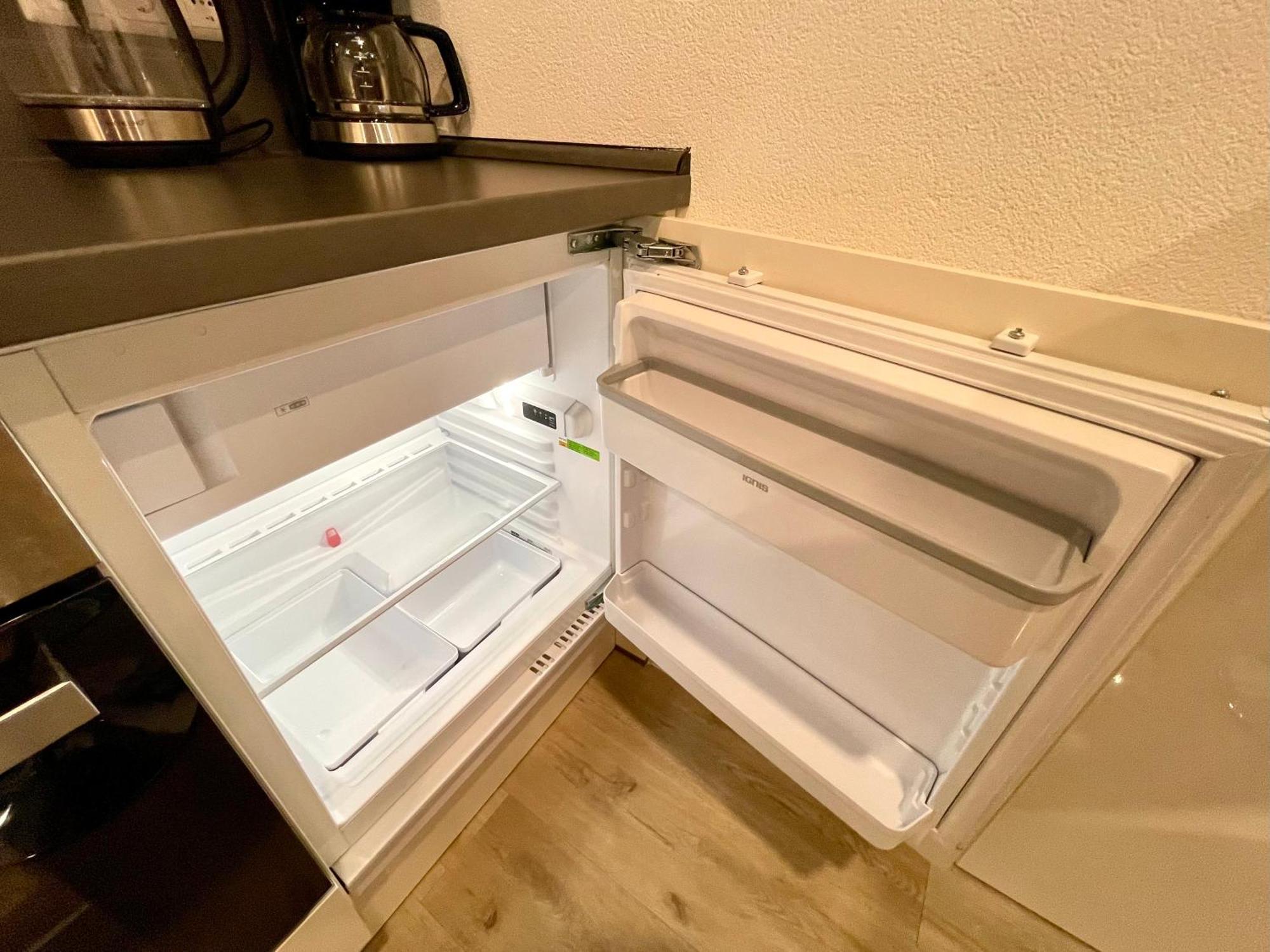 Neu Wunderschoenenes Weisses Apartament Am Schloessle Zentrum Goldstadt Pforzheim Exteriér fotografie